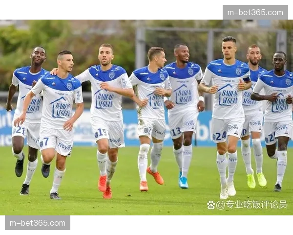 法国足球协会宣布2026年“业余足球周”启动,法甲俱乐部将开放训练 法国足球协会宣布2026年“业余足球周”启动,法甲俱乐部将开放训练