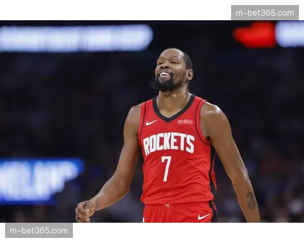 独行侠半场命中18记三分,刷新队史纪录