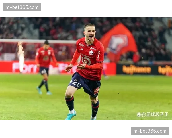 官方伤情通报:里尔边锋热格罗瓦将因腿筋伤势缺席三到四周 官方伤情通报:里尔边锋热格罗瓦将因腿筋伤势缺席三到四周