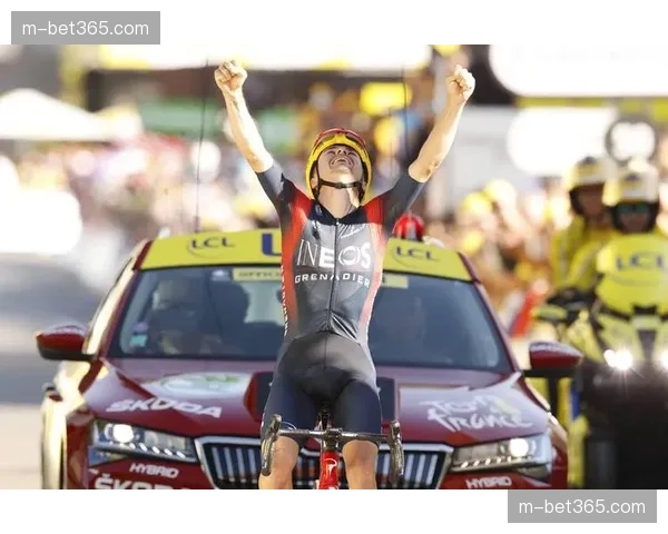 德科尼克-快步车队为应对石头路，携带三种不同宽度的轮胎